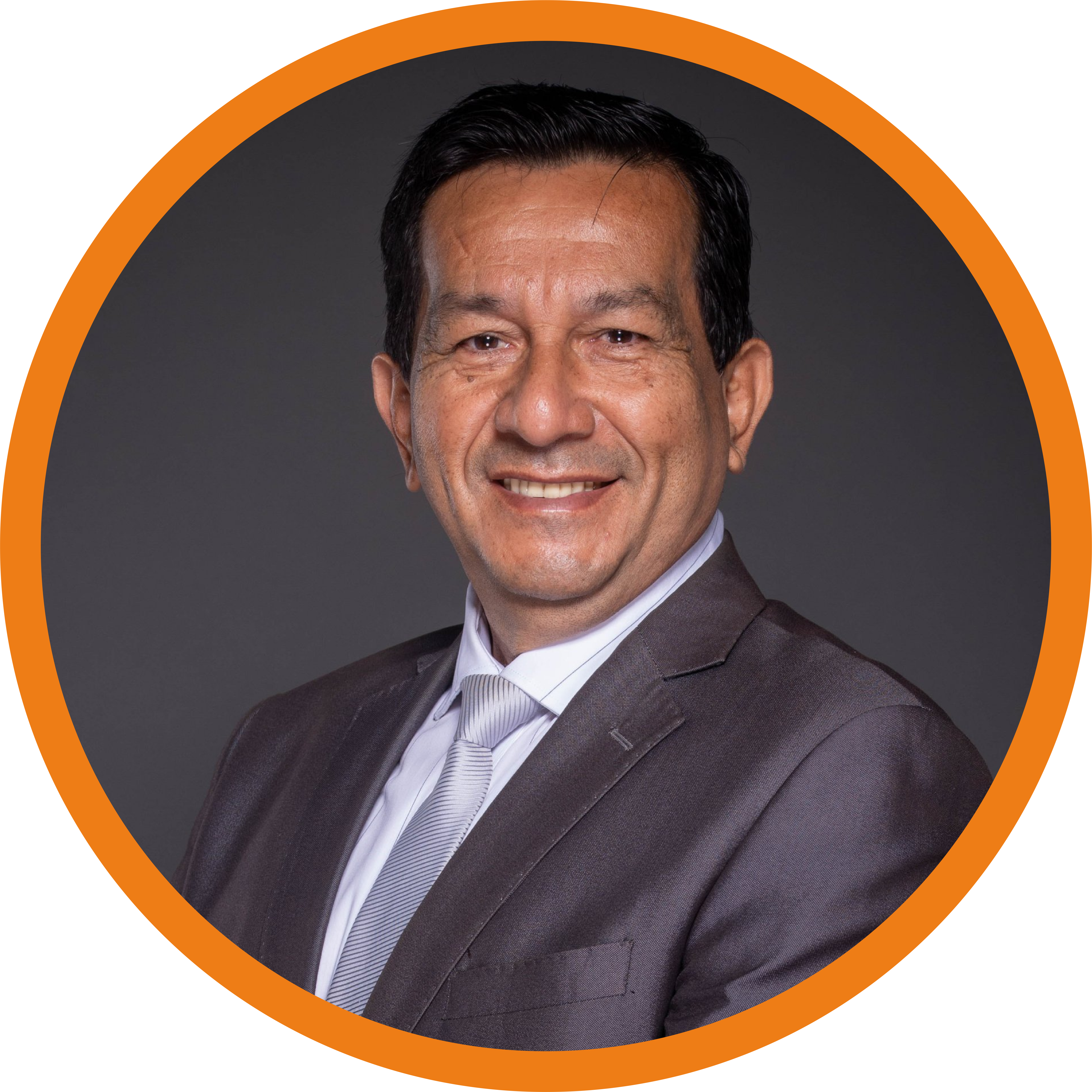 Dr. Walter Loor Briones